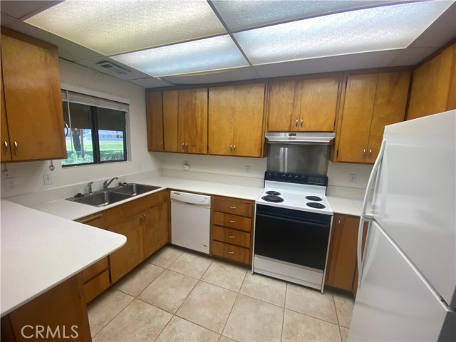 19265 Verde Court, Hidden Valley Lake CA: https://media.crmls.org/medias/4b8d8aeb-ec49-442a-8df9-1979c80ec915.jpg