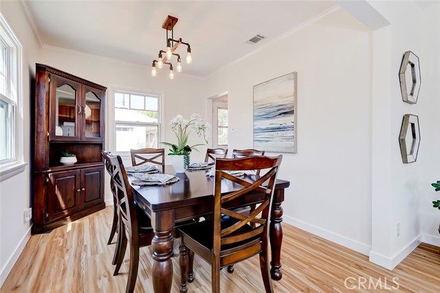 2607 Robinson Street, Redondo Beach, California 90278, 3 Bedrooms Bedrooms, ,1 BathroomBathrooms,Residential,Sold,Robinson,SB22142244
