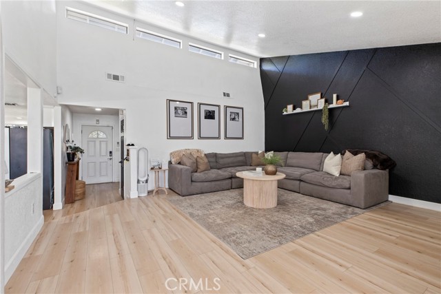 Detail Gallery Image 7 of 41 For 2212 Lavon, Ceres,  CA 95307 - 3 Beds | 2 Baths