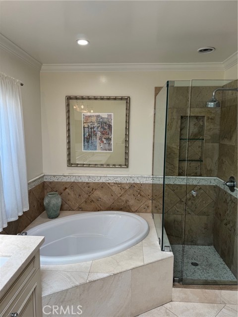 Detail Gallery Image 12 of 16 For 51 Angelo Walk, Long Beach,  CA 90803 - 2 Beds | 1 Baths