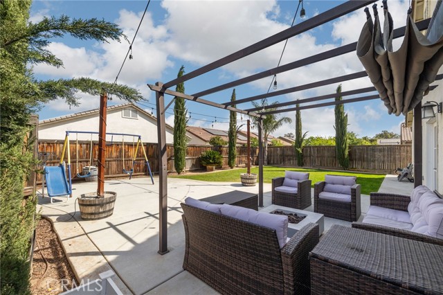 Detail Gallery Image 36 of 44 For 9500 Laurelwood Ct, Shafter,  CA 93263 - 4 Beds | 2 Baths