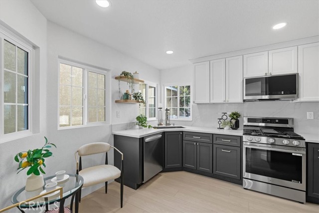 12 Gettysburg, Irvine CA: https://media.crmls.org/medias/4b8f837f-9790-42ae-ad19-dfd5ac42fac6.jpg