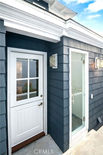 501 6th Place, Manhattan Beach, California 90266, 4 Bedrooms Bedrooms, ,2 BathroomsBathrooms,Residential,Sold,6th,SB23176896