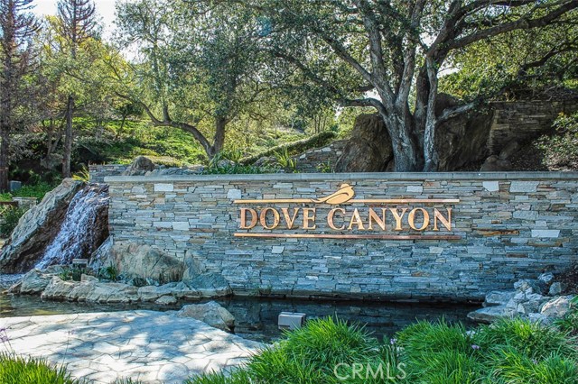 Scenic Dove Canyon entrance