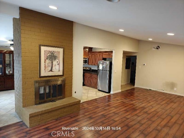Image 7 of 13 For 6790 El Cajon Drive