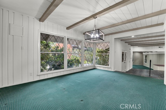 Detail Gallery Image 17 of 28 For 4809 Queen Victoria Rd, Woodland Hills,  CA 91364 - 5 Beds | 6 Baths