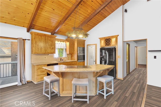 Detail Gallery Image 5 of 59 For 5771 Heath Creek, Wrightwood,  CA 92397 - 4 Beds | 2/1 Baths