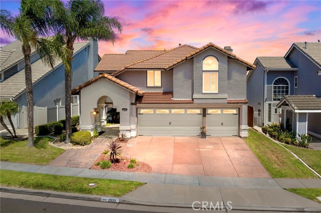 Detail Gallery Image 1 of 50 For 2929 Camellia Ct, Corona,  CA 92882 - 5 Beds | 2/1 Baths