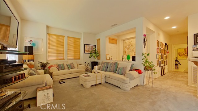 Detail Gallery Image 7 of 46 For 27903 Baneberry #10,  Valencia,  CA 91354 - 3 Beds | 3 Baths