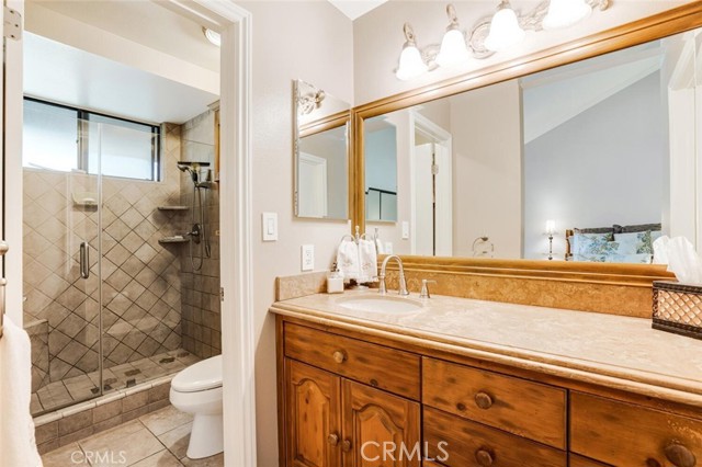Detail Gallery Image 19 of 27 For 21820 Marylee St #222,  Woodland Hills,  CA 91367 - 3 Beds | 2/1 Baths
