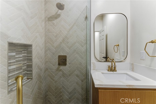 Detail Gallery Image 27 of 32 For 16736 Elmcroft Ave, Cerritos,  CA 90703 - 3 Beds | 2 Baths