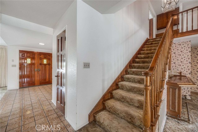 605 N Live Oak, Glendora CA: https://media.crmls.org/medias/4b980de0-38a8-4fd5-82ff-76e6a9b12047.jpg