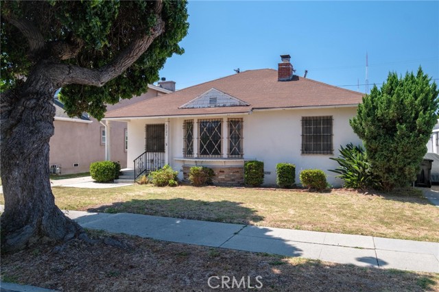 Detail Gallery Image 2 of 37 For 3727 West Bld, Los Angeles,  CA 90016 - 3 Beds | 1/1 Baths