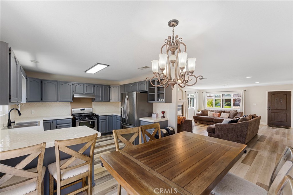 MLS #CV25203090 image #6