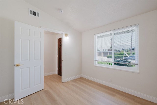 Detail Gallery Image 10 of 21 For 16540 E Kingside Dr, Covina,  CA 91722 - 4 Beds | 2 Baths