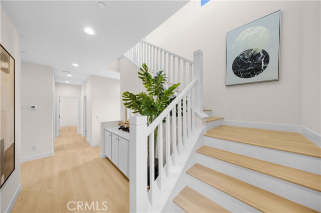 Detail Gallery Image 29 of 70 For 126 Interval, Irvine,  CA 92618 - 5 Beds | 4 Baths