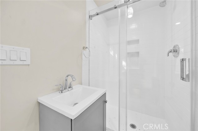 Detail Gallery Image 24 of 30 For 12441 Verdi, Marina Del Rey,  CA 90066 - 3 Beds | 2 Baths