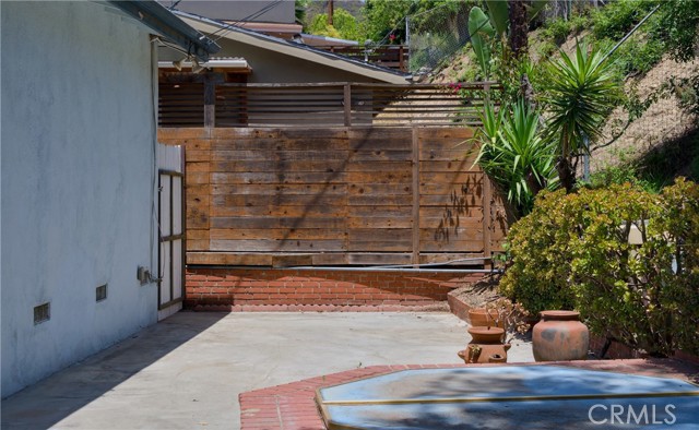 Image 4 of 28 For 5338 Waldo Place