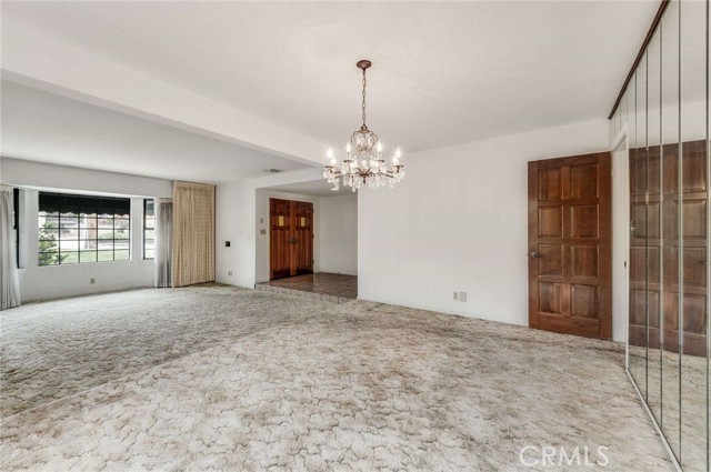 605 N Live Oak, Glendora CA: https://media.crmls.org/medias/4b9a0e28-8f1f-4db1-92ac-b154a9f822bb.jpg