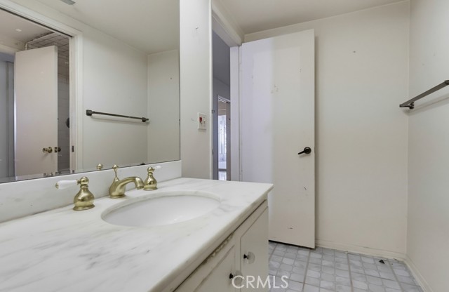 6491 East Saddle photo 21