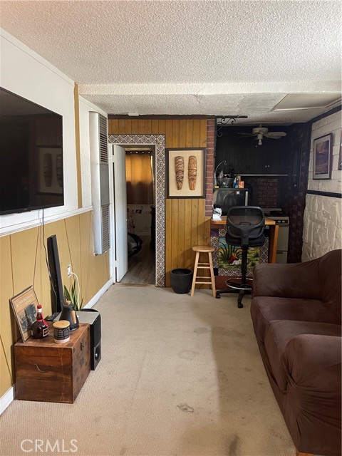 227 44th Street, Manhattan Beach, California 90266, 6 Bedrooms Bedrooms, ,3 BathroomsBathrooms,Residential,Sold,44th,SB23092091