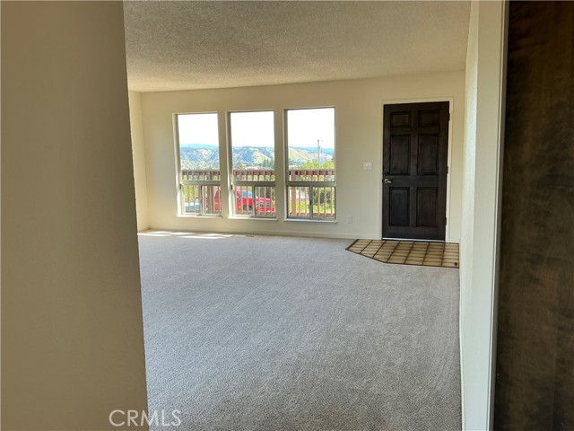 Detail Gallery Image 9 of 30 For 5303 Sierra Dr, Kelseyville,  CA 95451 - 3 Beds | 2 Baths