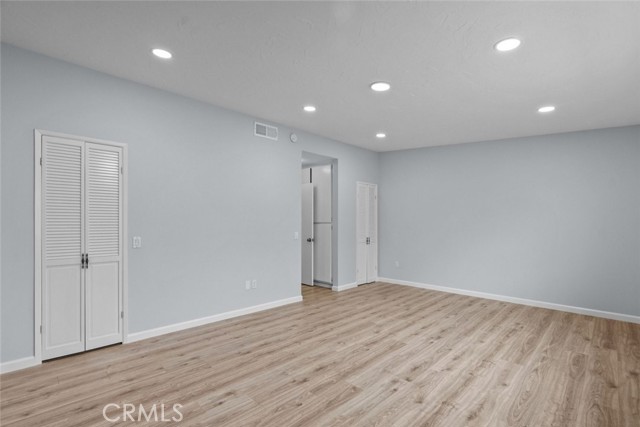 7130 Glade Avenue, Canoga Park CA: https://media.crmls.org/medias/4b9c4e14-266b-4ad4-b2a2-7b6b74716402.jpg