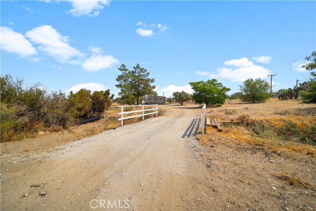 Detail Gallery Image 32 of 32 For 9889 Oldstone Rd, Pinon Hills,  CA 92372 - 4 Beds | 2 Baths