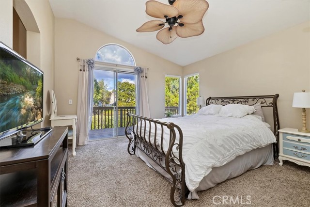 31710 Corte Esparza, Temecula CA: https://media.crmls.org/medias/4b9ca90b-2032-4c7a-9cb0-f261241881cb.jpg