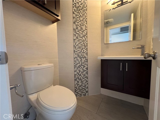 Detail Gallery Image 30 of 39 For 2508 San Simon St, Tustin,  CA 92782 - 3 Beds | 2/1 Baths