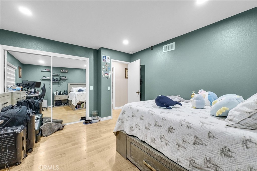 MLS #WS25164449 img 21