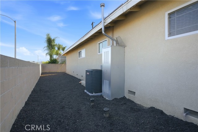 Detail Gallery Image 16 of 19 For 2000 Story, La Habra,  CA 90631 - 3 Beds | 2 Baths