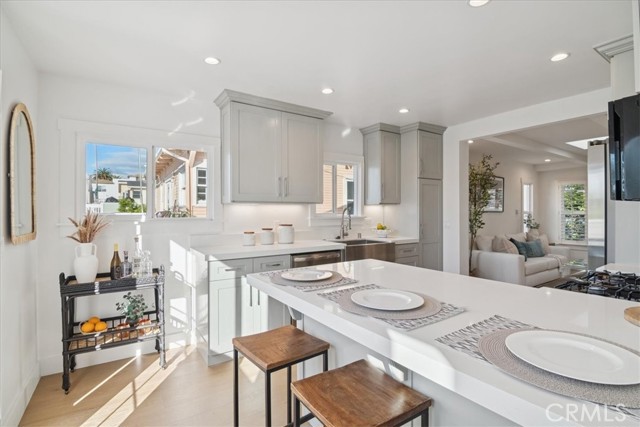 Detail Gallery Image 15 of 75 For 523 S Francisca Ave, Redondo Beach,  CA 90277 - – Beds | – Baths