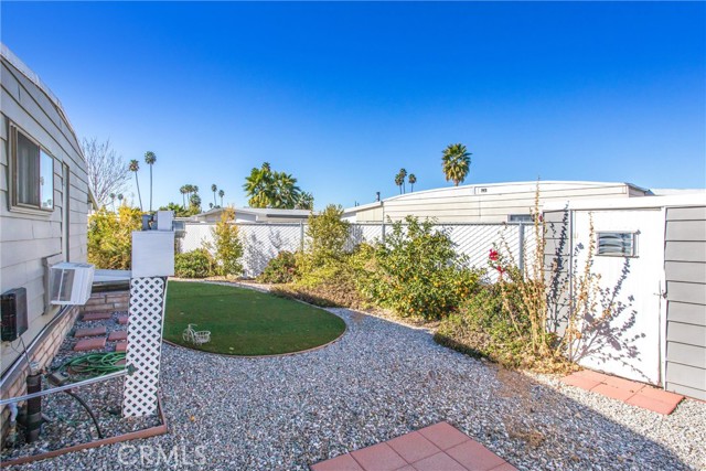 Detail Gallery Image 22 of 27 For 240 San Carlos Dr, Hemet,  CA 92543 - 2 Beds | 1 Baths