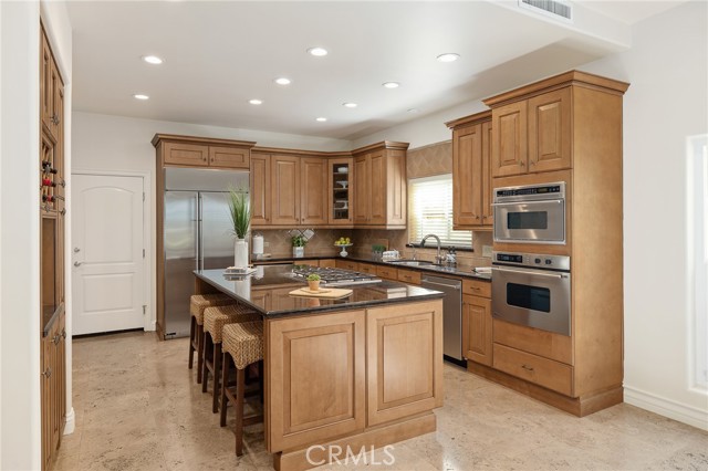 2403 Voorhees Avenue, Redondo Beach, California 90278, 4 Bedrooms Bedrooms, ,3 BathroomsBathrooms,Residential,Sold,Voorhees,SB22138890