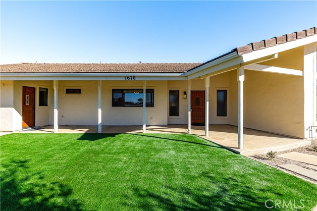 Detail Gallery Image 2 of 6 For 1670 Southfork Pl, Paso Robles,  CA 93446 - 3 Beds | 2/1 Baths