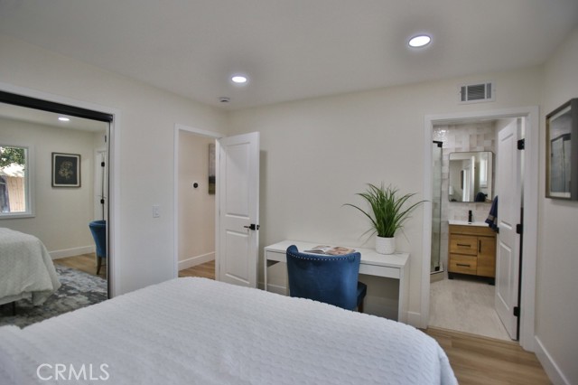 Detail Gallery Image 23 of 25 For 4022 W Roberts Dr, Santa Ana,  CA 92704 - 4 Beds | 2 Baths