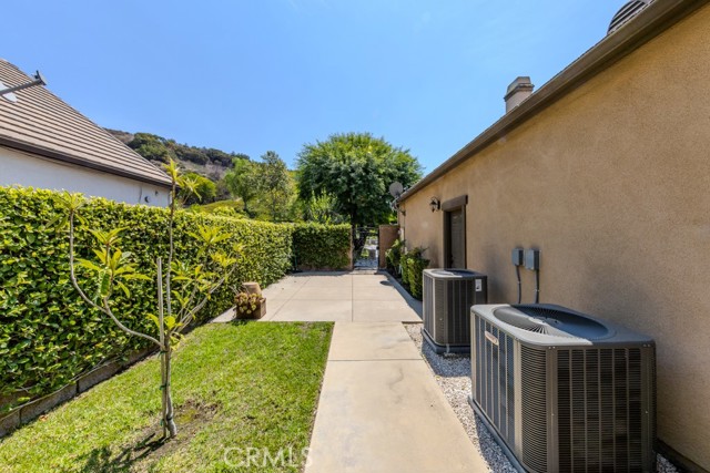 3811 Belgian Lane, Yorba Linda CA: https://media.crmls.org/medias/4ba15953-9661-49ff-a07f-bf8da2973ddb.jpg