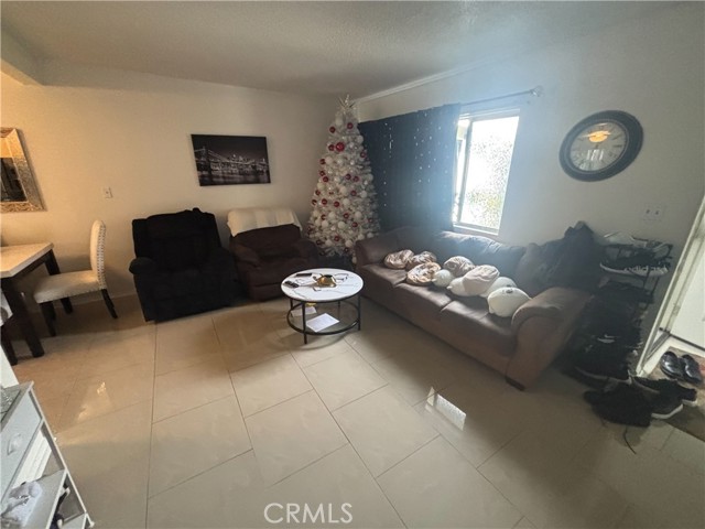 Detail Gallery Image 12 of 21 For 3420 W Danbrook Ave, Anaheim,  CA 92804 - – Beds | – Baths