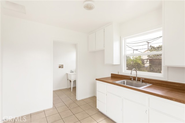 Detail Gallery Image 10 of 23 For 609 N Townsend St, Santa Ana,  CA 92703 - 3 Beds | 1 Baths