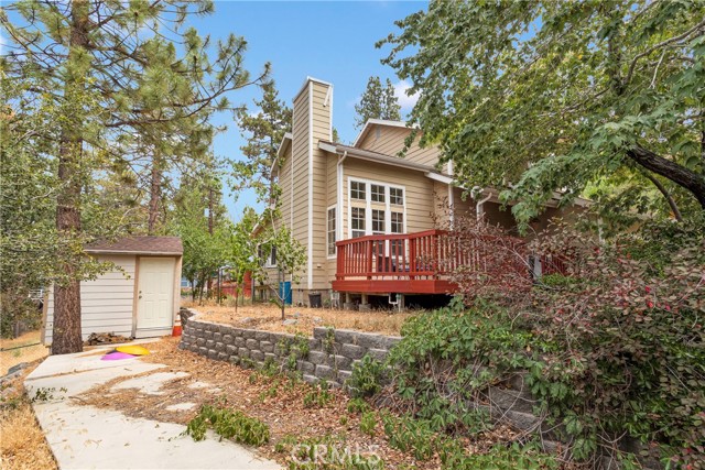 Detail Gallery Image 2 of 30 For 5435 Heath Creek Dr, Wrightwood,  CA 92397 - 3 Beds | 2/1 Baths