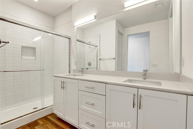 Detail Gallery Image 20 of 36 For 365 Placemark, Irvine,  CA 92614 - 2 Beds | 3/1 Baths