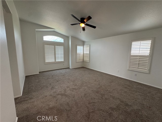 Detail Gallery Image 27 of 57 For 22219 Trinity Pl, Saugus,  CA 91390 - 5 Beds | 3 Baths