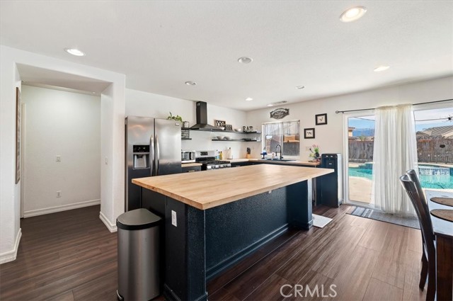 Detail Gallery Image 17 of 41 For 1625 Moss Rose, Beaumont,  CA 92223 - 5 Beds | 3 Baths