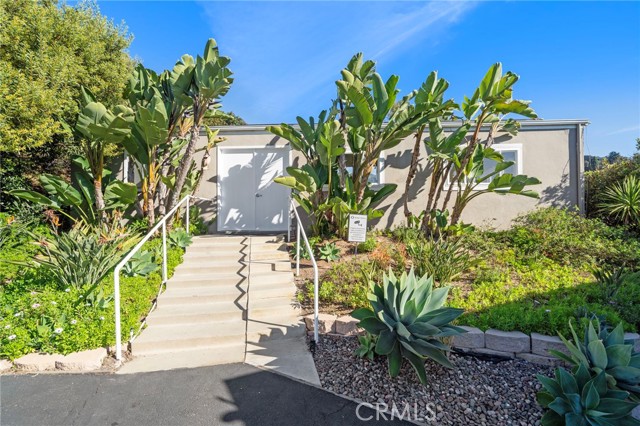 Detail Gallery Image 39 of 41 For 21711 Wesley #D,  Laguna Beach,  CA 92651 - 2 Beds | 1 Baths