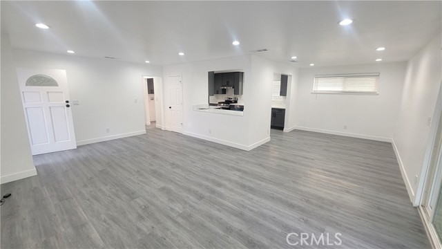 Front Image Thumbnail for CRPW25278905