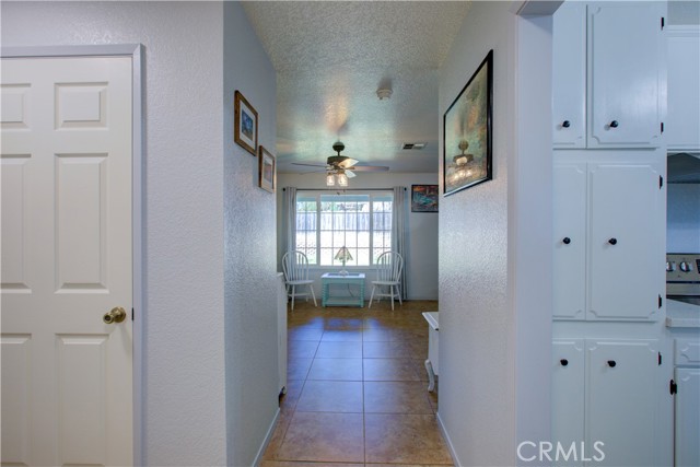 Detail Gallery Image 10 of 53 For 1561 Riechel, Atwater,  CA 95301 - 3 Beds | 2 Baths