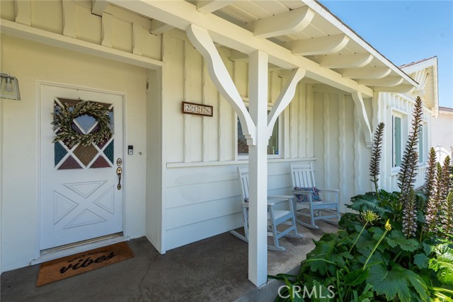 2116 E Thackery Street, West Covina CA: https://media.crmls.org/medias/4ba540ce-2a2d-4c05-b640-bf60d632ae5c.jpg