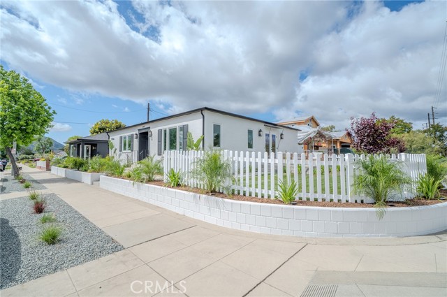 1141 North Lima Street photo 3