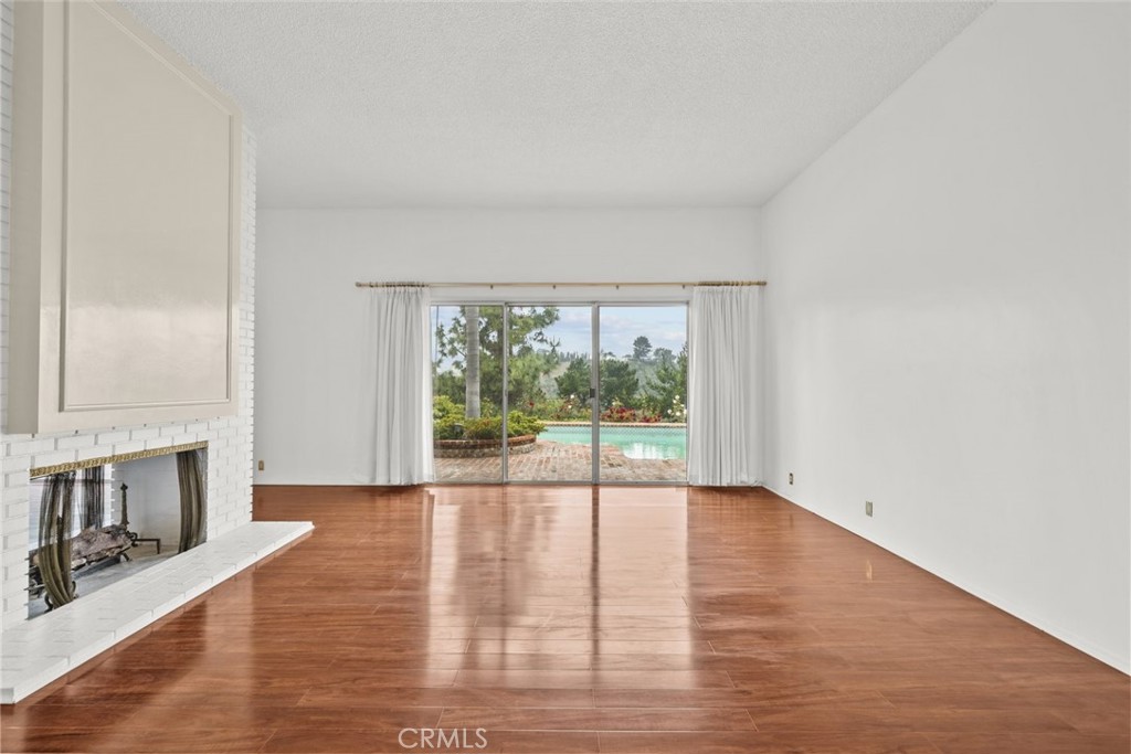 MLS #GD25111398 img 8